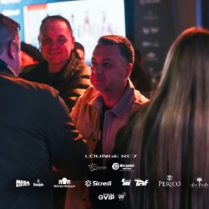 LoungeDia02-110