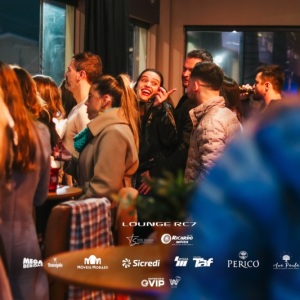LoungeDia02-165