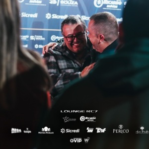 LoungeDia03-086