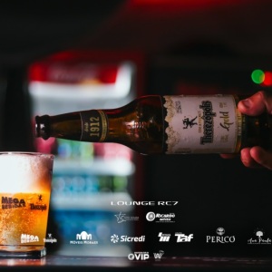 LoungeDia03-096