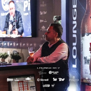 LoungeDia04-107