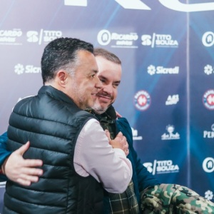 LoungeDia04-27