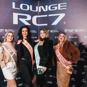 LoungeDia08-069