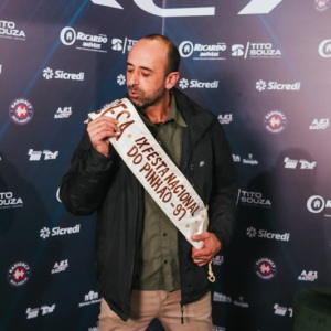 LoungeDia08-085