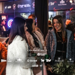 LoungeDia08-145