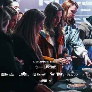 LoungeDia08-185