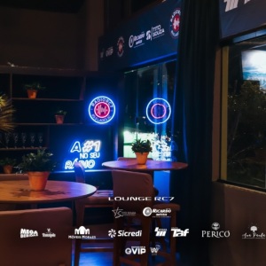 LoungeDia01-117