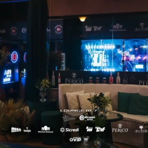 LoungeDia01-118