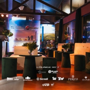 LoungeDia01-141
