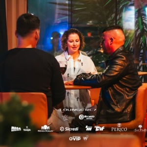 LoungeDia01-142